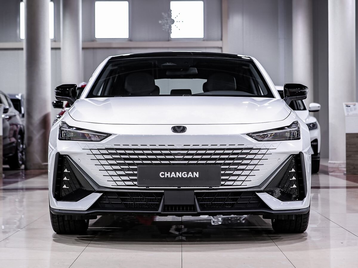 Купить UNI-V с пробегом