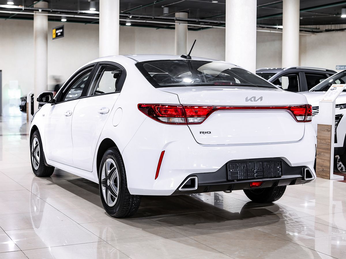 Купить Rio с пробегом