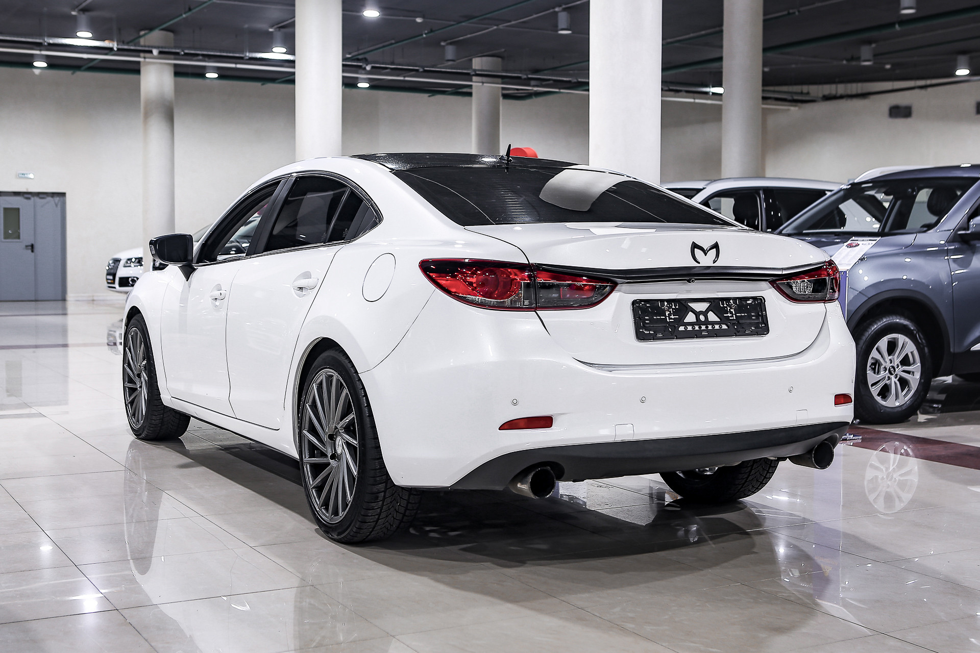 Купить 6 с пробегом